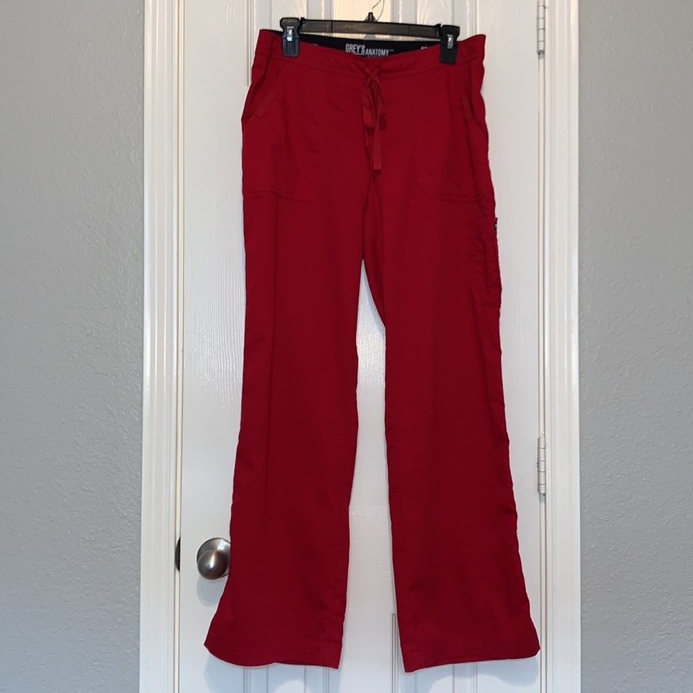 Women’s Barco Grey’s Anatomy Red Scrub Pants, size Medium